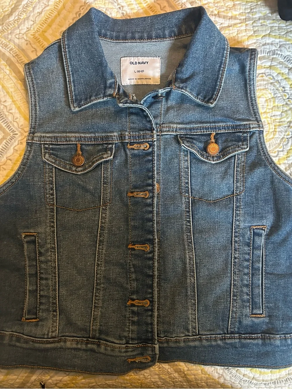 Girls/Kids Size Large 10/12 Old Navy Blue Denim Vest